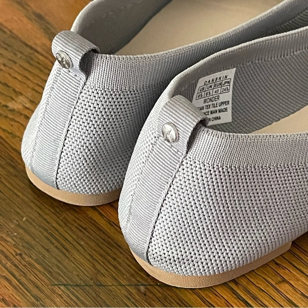 Danskin Wonder Light Gray Mesh Ballet Flats with Bow Sz 8.5 (9) Cushion Soles